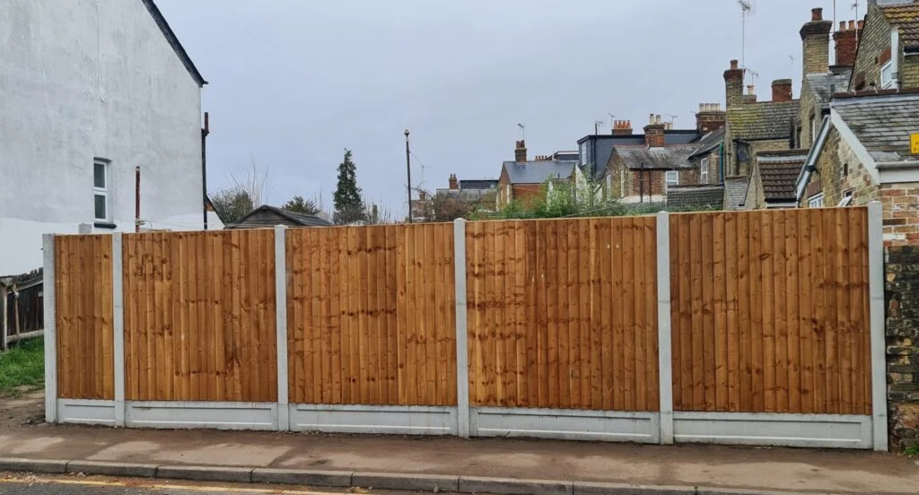 New Garden Fence Timber panelled garden fence